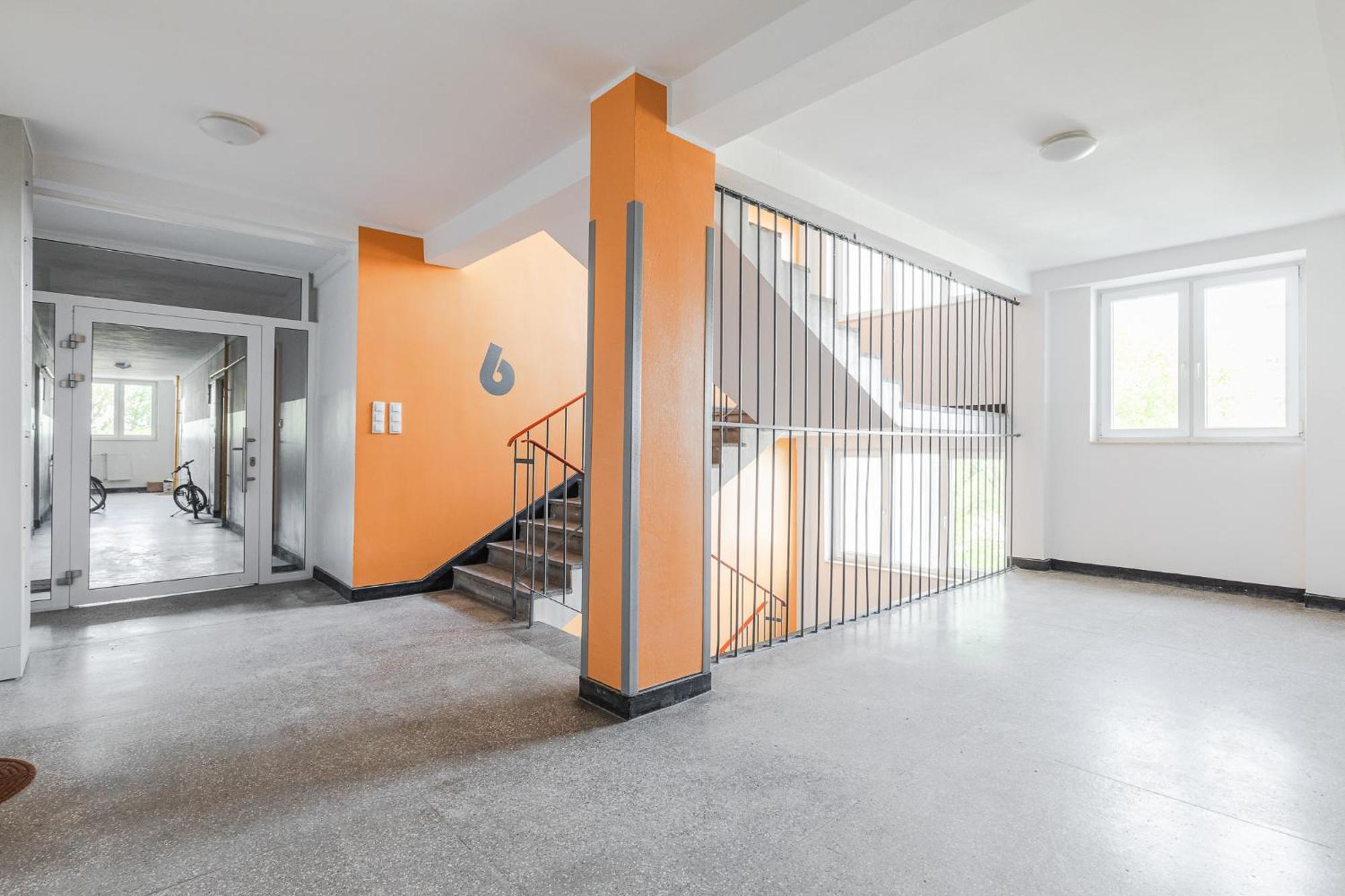 Superapart Saska 48A, Sleek 6Th-Floor Studio With Balcony & Elevator Access Варшава Экстерьер фото